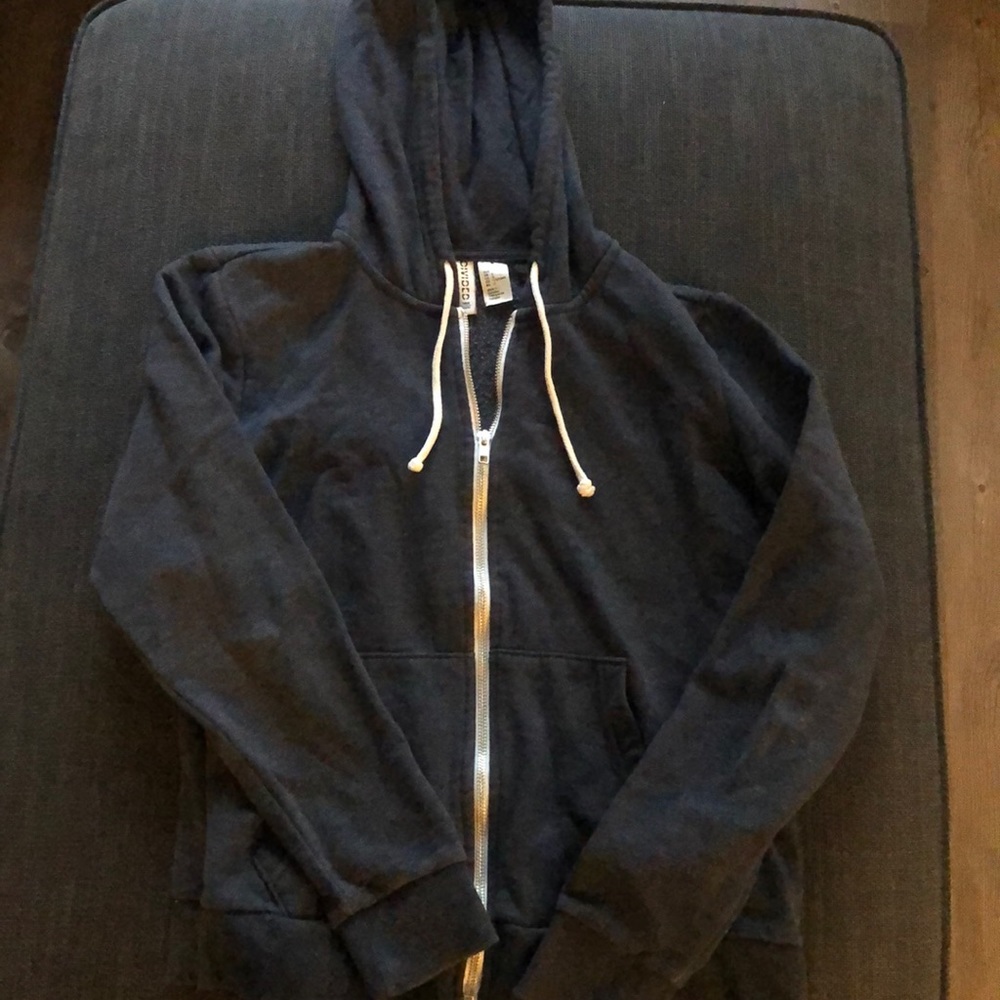 DIVIDED, size L, zip up.